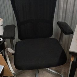 Black Wheeled Office Chair