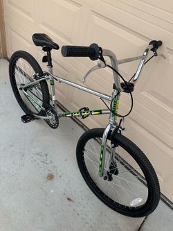 24” Schwinn Predator BMX Bike