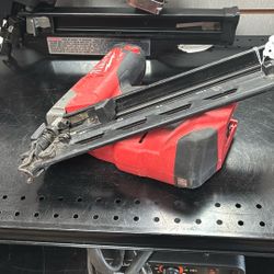 Milwaukee Nailer And Staple