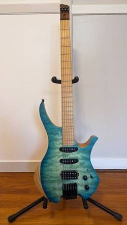 Agile Chiral Parity headless baritone