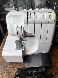 Euro-Pro 100-546 Serger Sewing Machine