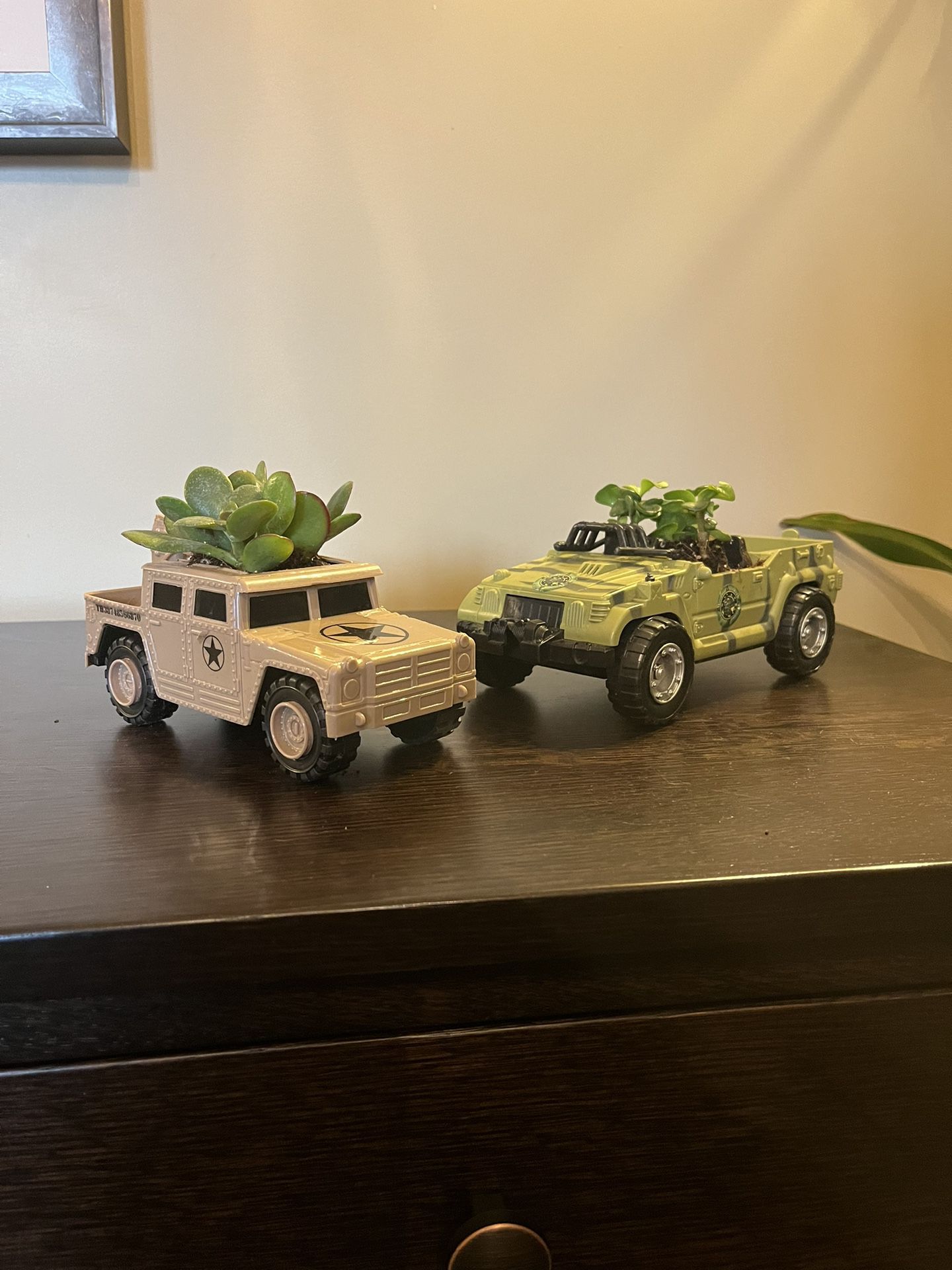 Funky Planter Succulent Toy Jeep Pots Army Marine 