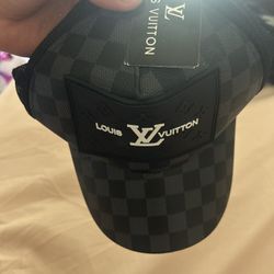 Louis Vuitton hat