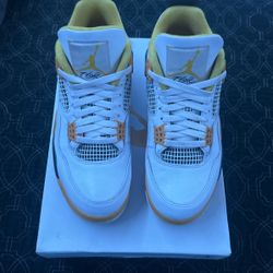 Jordan 4 Retro 