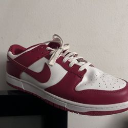 Nike Dunk Cardinal 