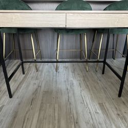 Target Loring Writing Desk with Drawers and Charging Stations