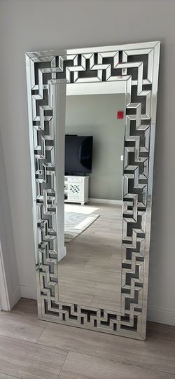 LARGE MIRRORED FULL-LENGTH FLOOR MIRROR