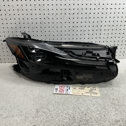 2025 TOYOTA CAMRY RIGHT SIDE LED HEADLIGHT LAMP OEM 