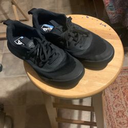 Vans Ultra range 9.5
