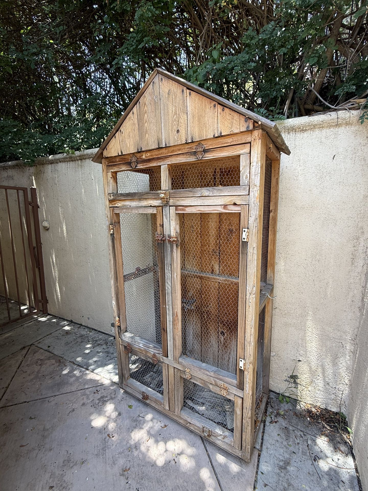 Wood Bird Cage