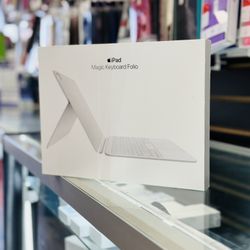 Apple iPad Magic Keyboard Folio 