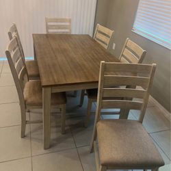 Dining Table With Chairs 