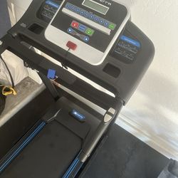 Treadmill 