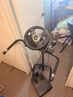 Logitech Racing Wheel with Stand and Pedals