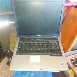 3 Parts Laptops 2 Dell 1 Toshiba 