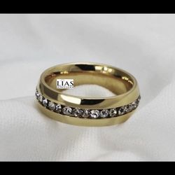 New 18k Yellow Gold Men Wedding Ring 
