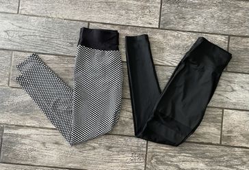 SHEIN Workout Set Legging Pants Scrunch Butt Leggings 🤍