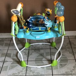 FINDING NEMO BABY ACTIVITY JUMPER MUSIC LIGHTS AND SONGS WORKS!!!!