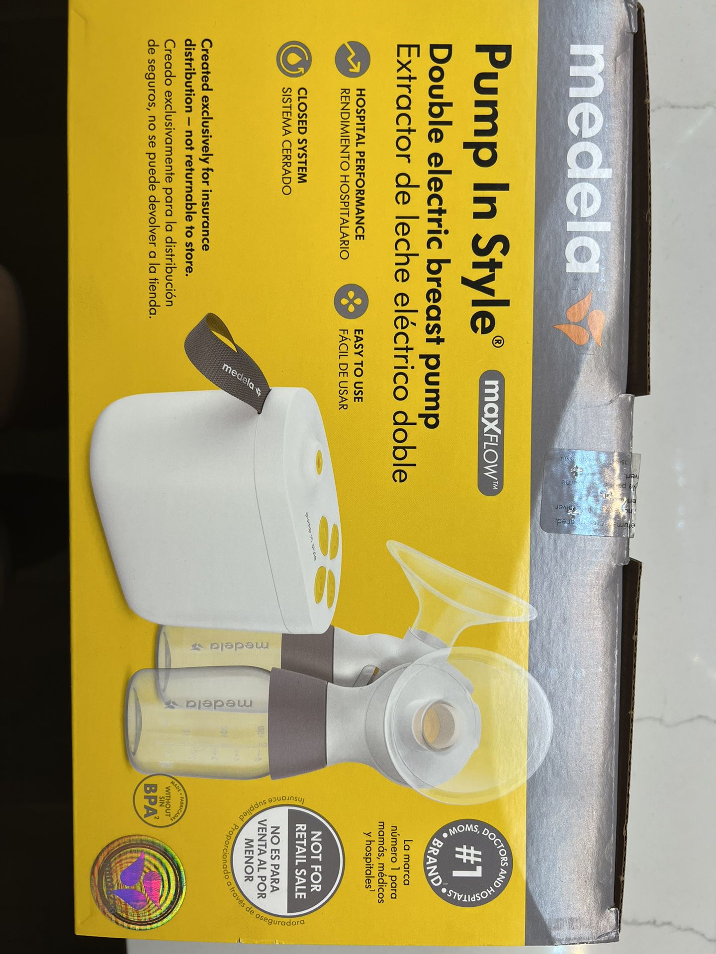 Medela Pump In Style MaxFlow Double Electric Breast Pump Set