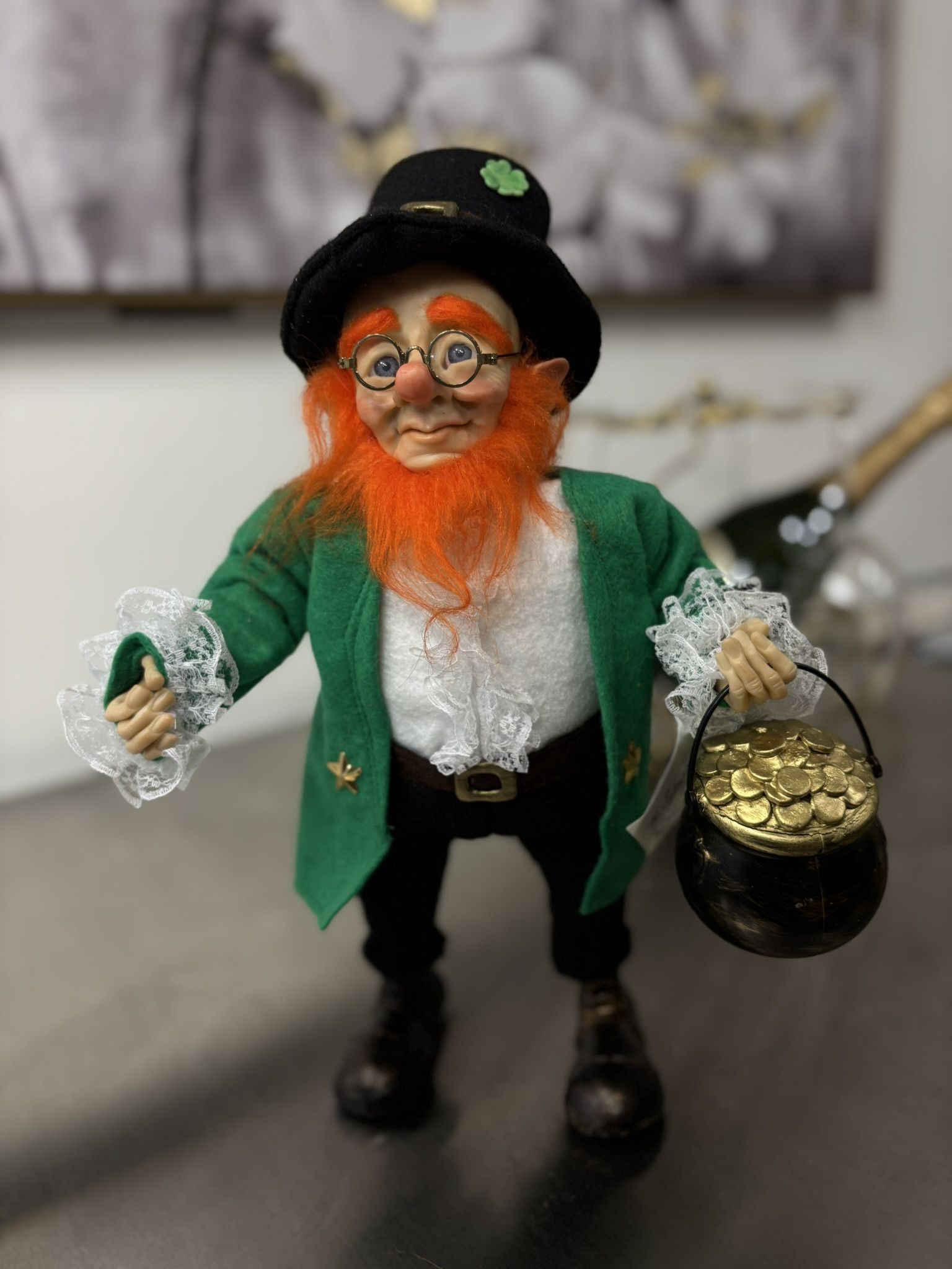 Hand Made Elves/ Elfos hechos a mano