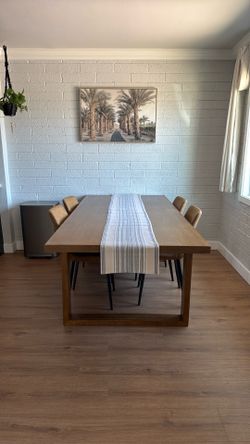 Dining Room Table