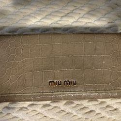 Rare Miu Miu Wallet Crocodile Embossed Leather Cream Color 