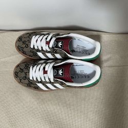 Adidas X Gucci Women’s Gazelle Sneakers GG Monogram Size 7US