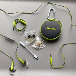 Bose Soundsport In Ear Earphones  (IOS)