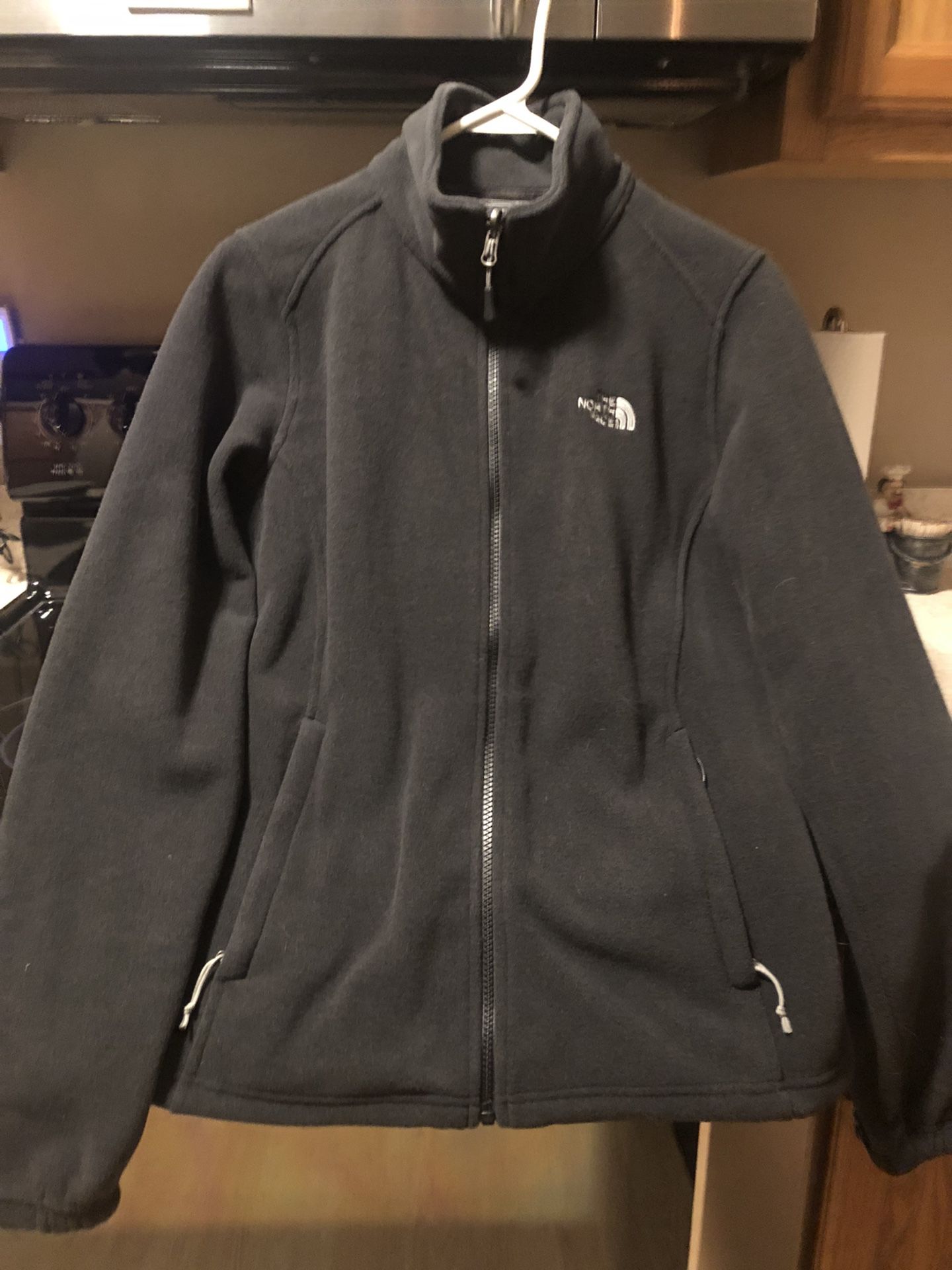 Women ‘s New North Face Jacket Size M