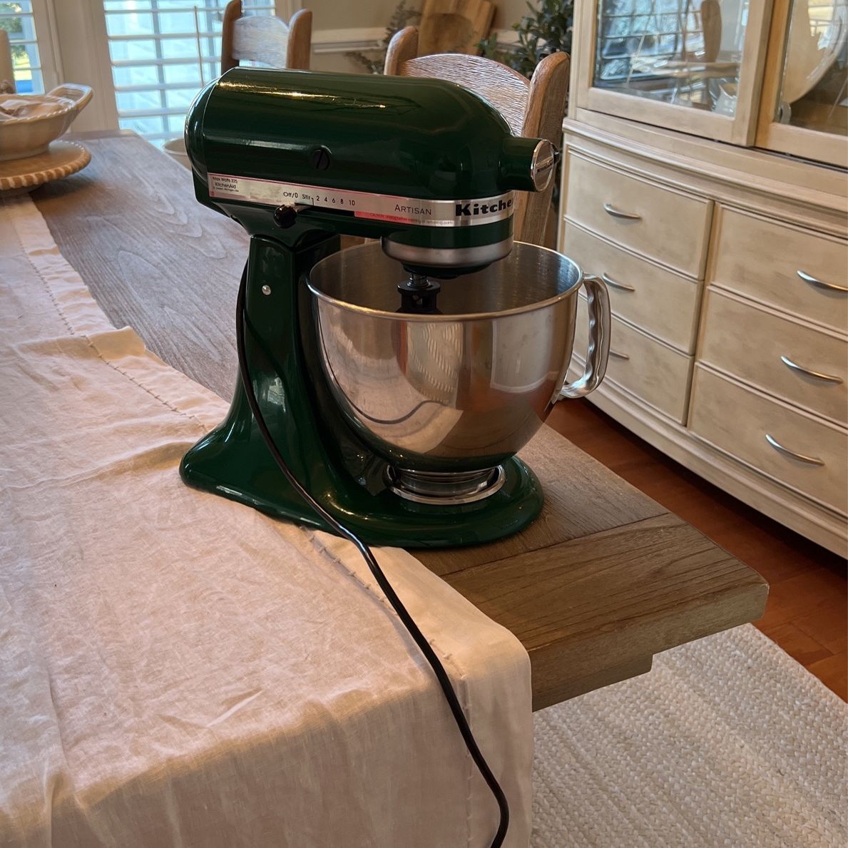 Kitchen Aid artisan green mixer Max Watts 325 for Sale in Virginia