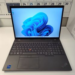 Fast Fast Fast LIKE NEW TOUCHSCREEN Lenovo/Core i7/512GB SSD/16GB Ram/Webcam/Bluetooth/Wi-Fi/HDMi/Windows 11/Office/Warranty