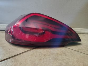 2017 - 2021 Chevy Bolt EV taillight Right