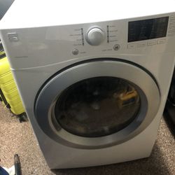 Dryer Laundry