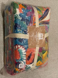 Pottery Barn PB Teen Paradise Floral Quilt