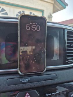 iPhone 16 front and back screen damaged battery 91 percent 164Gig 100$