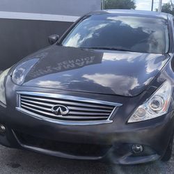 2012 Infiniti G25X