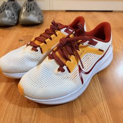 USC Nikes Zoom