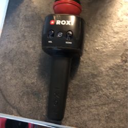 Microphone 