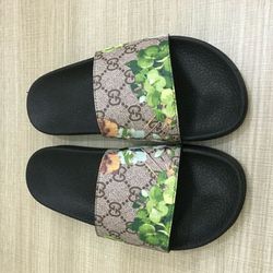 Women's Floral Gucci Slides 