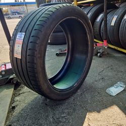 295-35-21 Michelin Tire 295 35 21