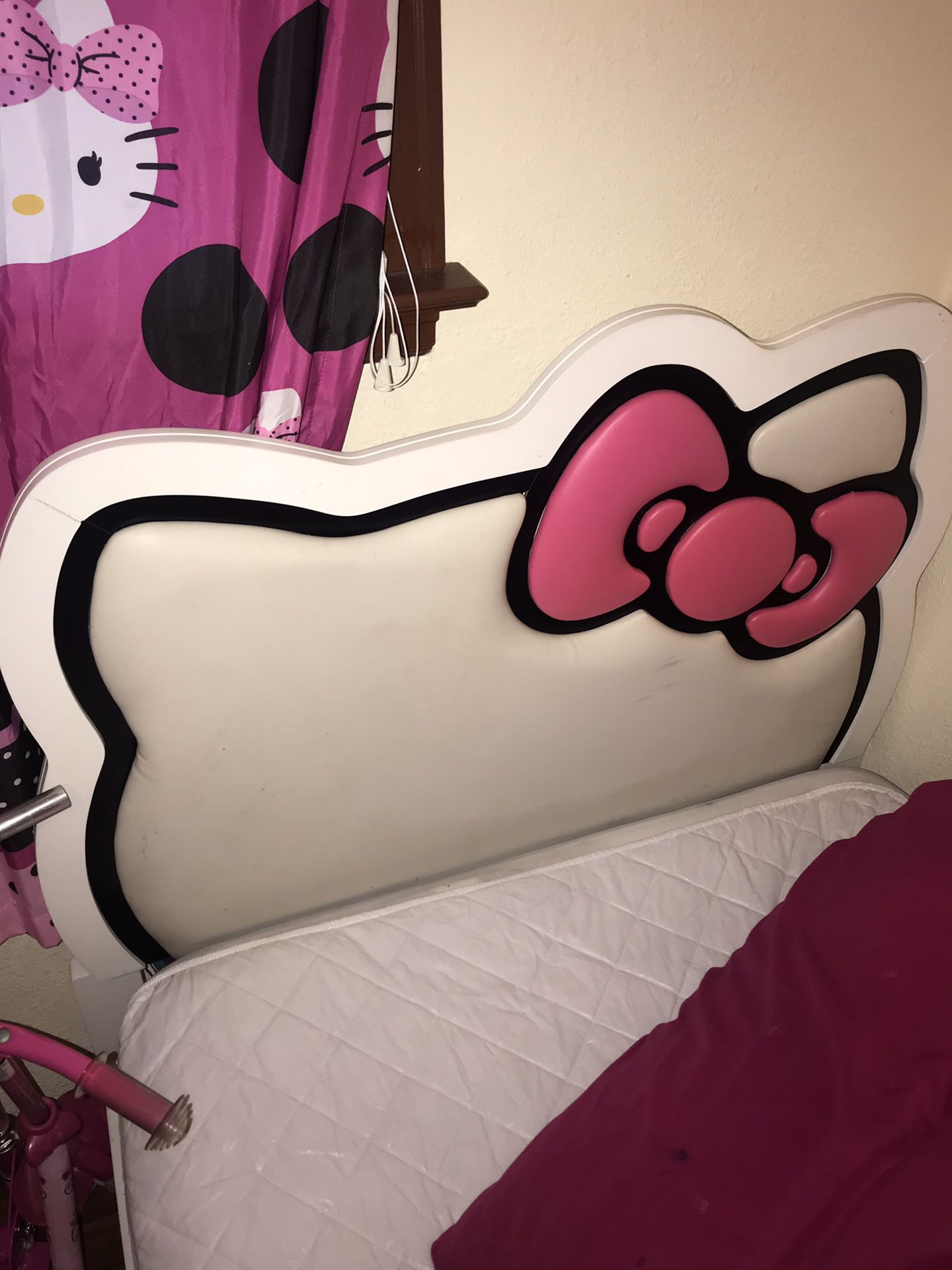 Hello Kitty twin bed with curtains I do have the Hello Kitty mirror to the dresser for a additional charge