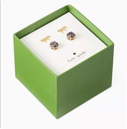 Kate spade earrings set box
