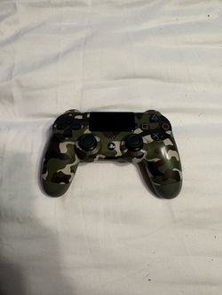 PS4 controller