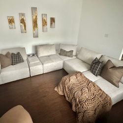 Sectional/Modular Sofa Rooms to go Laney Park Beige/Gray 6 Pieces (1 is Speaker) DELIVERY AVAILABLE  