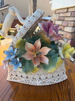 Large Capodimonte