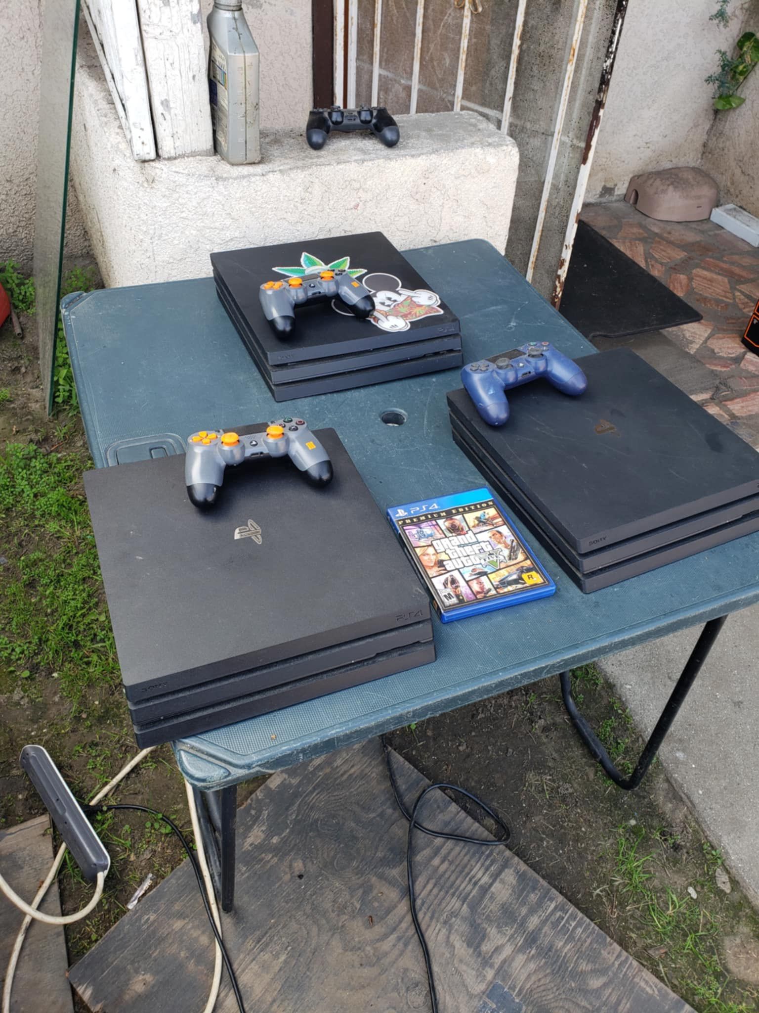 $200! 2020 Playstation 4 PS4 Pro 1000GB has Games installed. $20! Extra disc game or 7 for $100. Or Steelbook game is $60! Each or 2 for $100!.