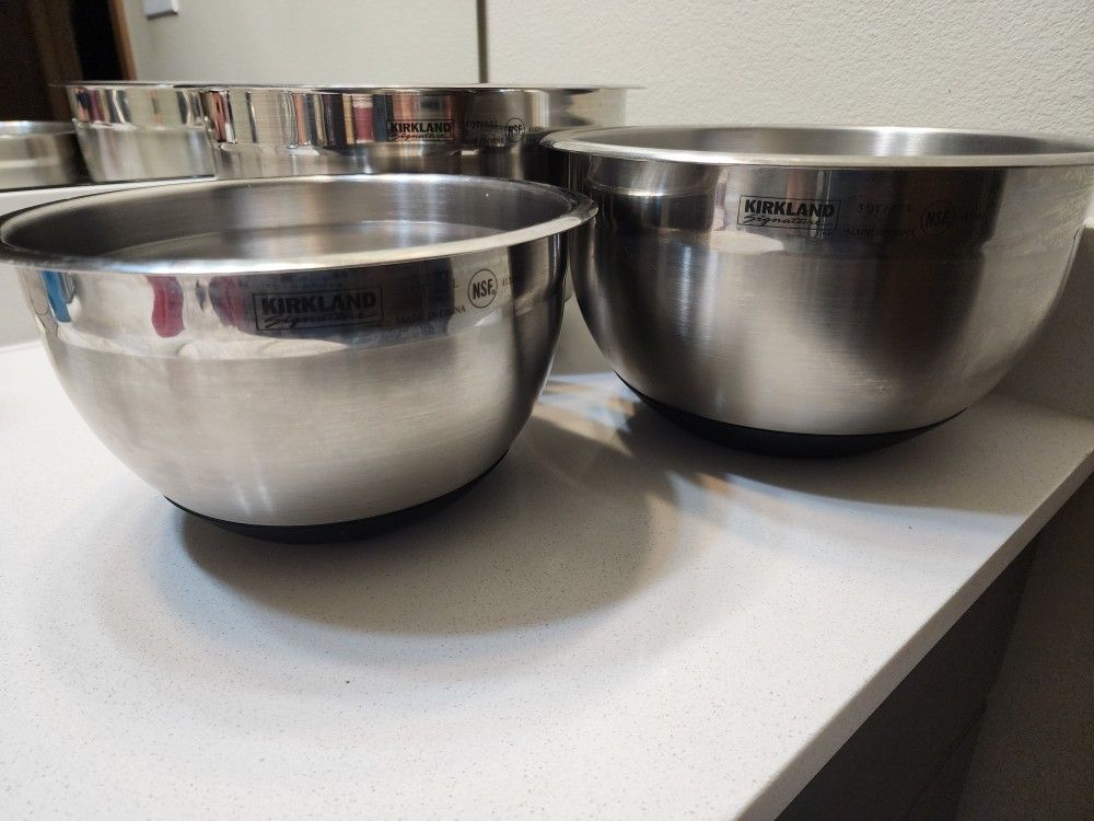 Kirkland Signature Stainless Steel Mixing Bowl Set