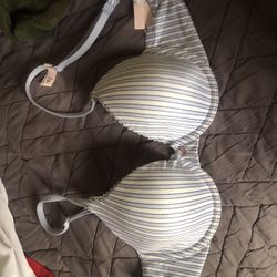 34B Victoria Secret Bra 