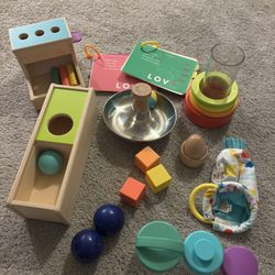 Lovevery Toys- Months 9-12