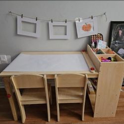 Kids Art Table and Chairs Set Craft Table with Large Storage

Shelves Drawing Desk, Made of Plywood